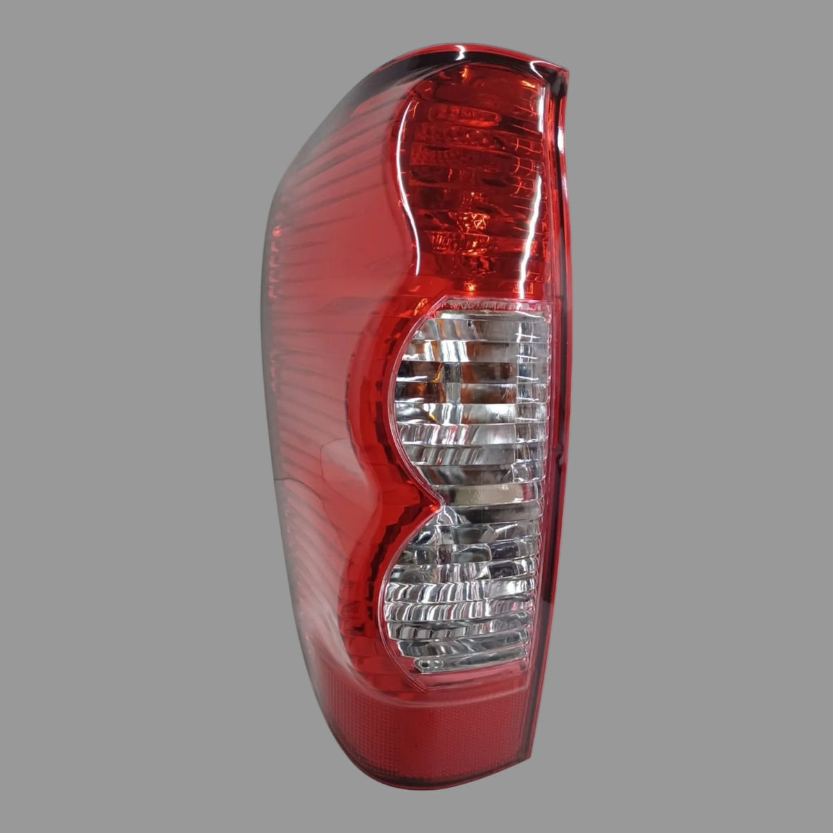 Sandton Auto Body Parts  Auto Body Parts Steed Left Taillight